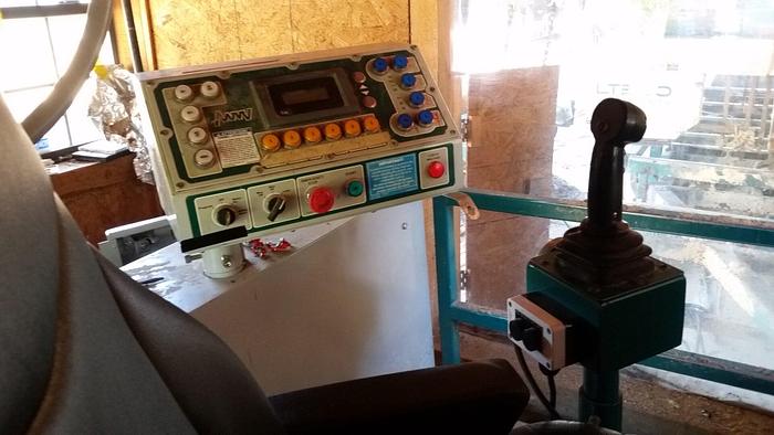 Used WOODMIZER LT300 Sawmill