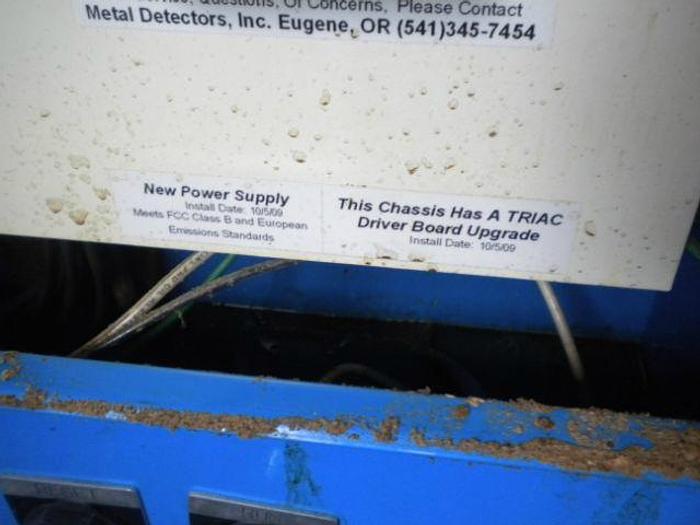 Used MDI METAL DETECTOR
