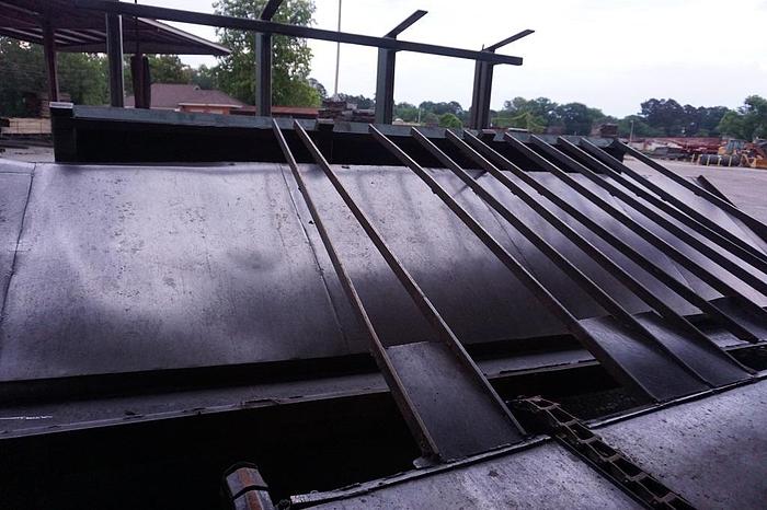 Used 6′ 4 arm tilthoist