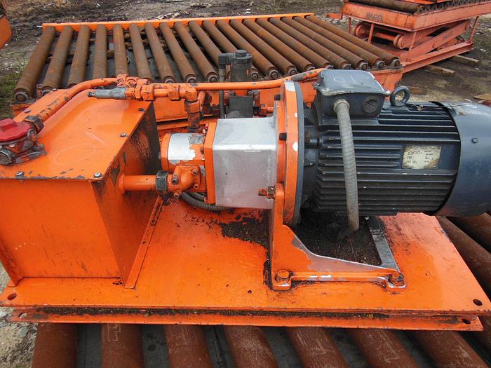 Used 18′ 10″ X 5′ Scissor Lift