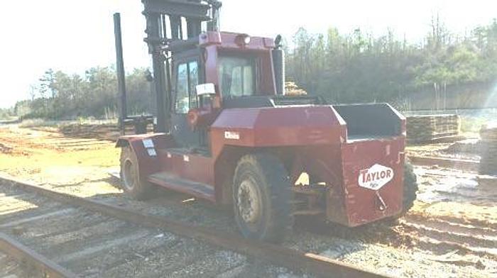 Used TAYLOR 30,000 Forklift