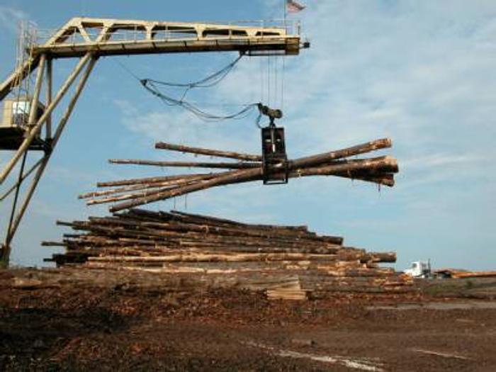 Used FUGHUM 75′ Radius Log Crane