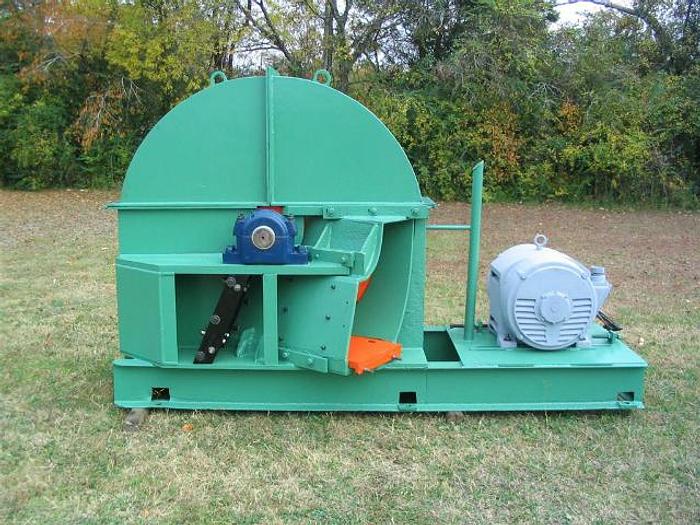 Used FULGHUM 60" Chipper