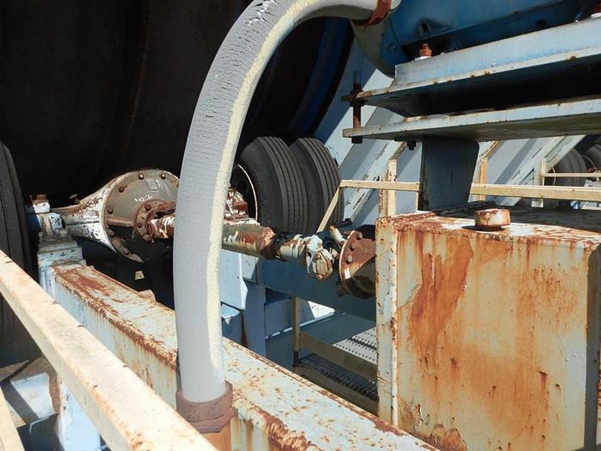 Used FULGHUM 12 x 90 Drum Debarker