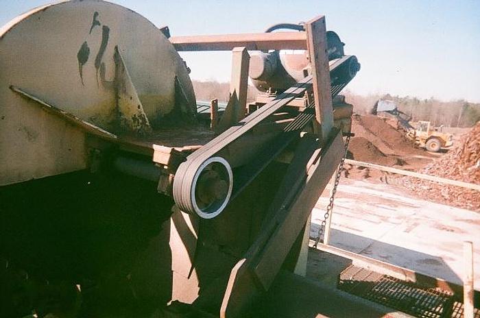 Used Log Merchandiser System