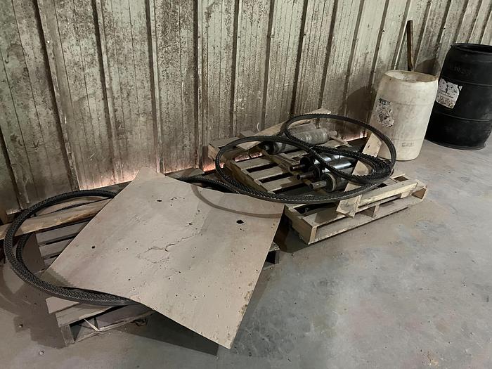 Used 2017 WoodMizer 6 Head resaw with Run-A-Round