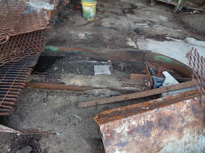 Used PRECISION 40′ Barnsweep Conveyor