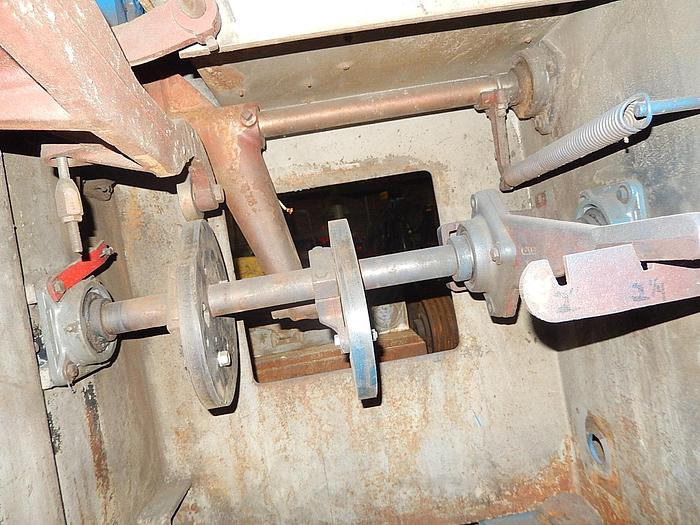 Used ARMSTRONG #4 Right Hand Bandsaw Sharpener