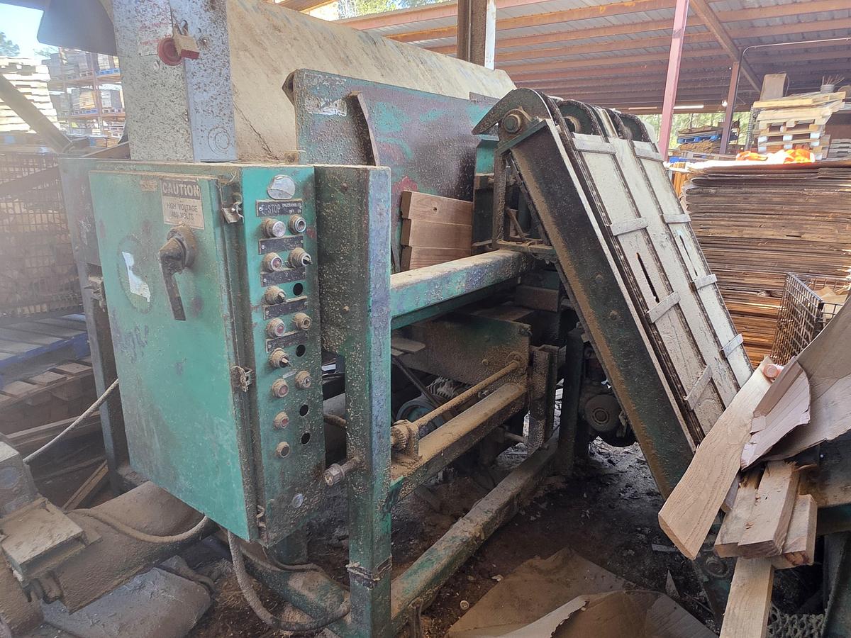 Used West Plains Double Notcher