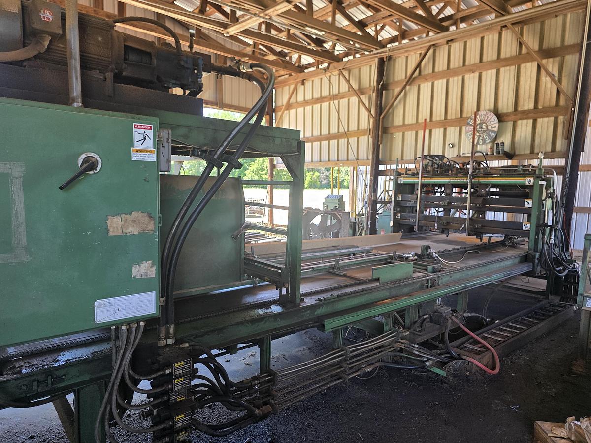 Used VIKING Champion II Pallet Assembly Machine