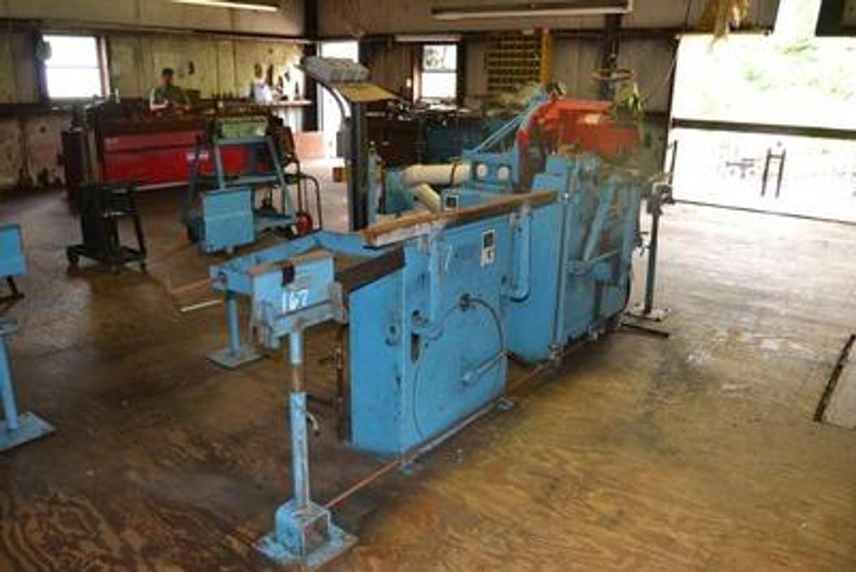 Used ARMSTRONG #4 RH Bandsaw Sharpener