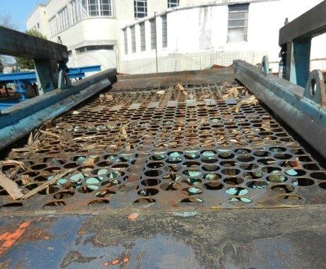 Used BM&M 5′ x 10′ Screen