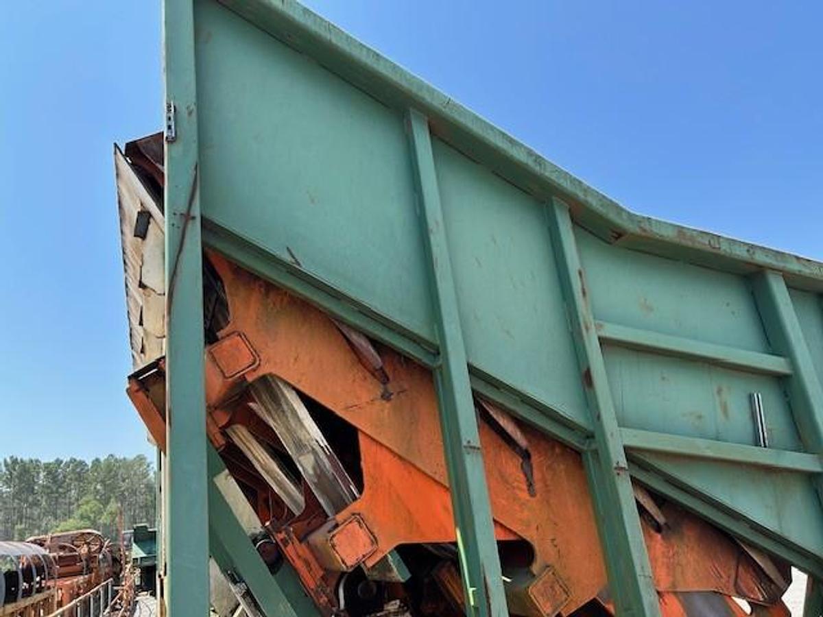 Used Comact Step Feeder Model 1005-0