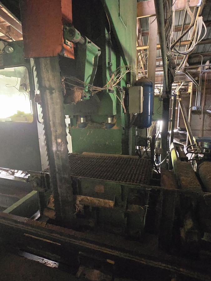 Used HMC SF 7-1600 Band Saw Head Rig