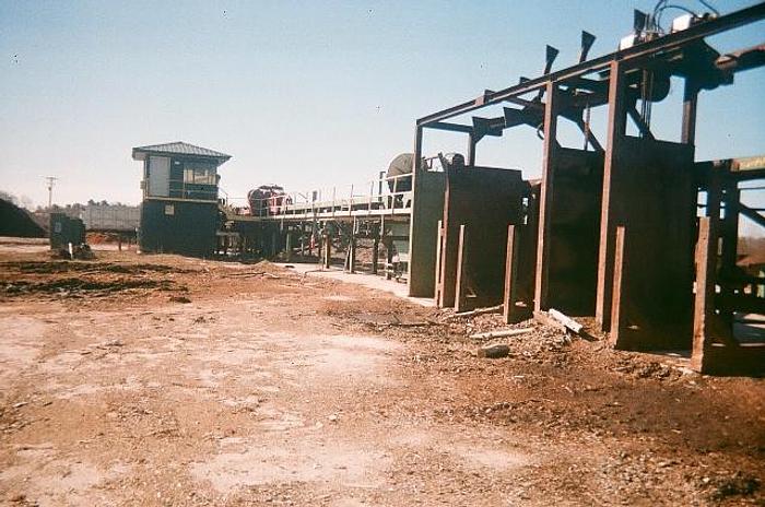 Used Log Merchandiser System