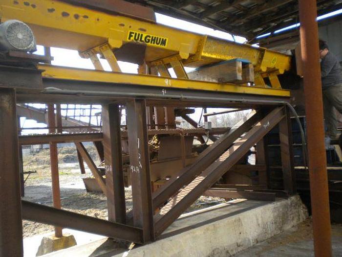 Used FULGHUM 24′ Vibrating Conveyor