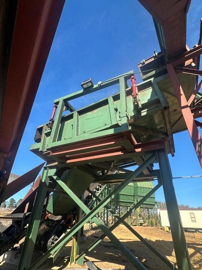 Used BM&M 10 x 14 Chip Screen