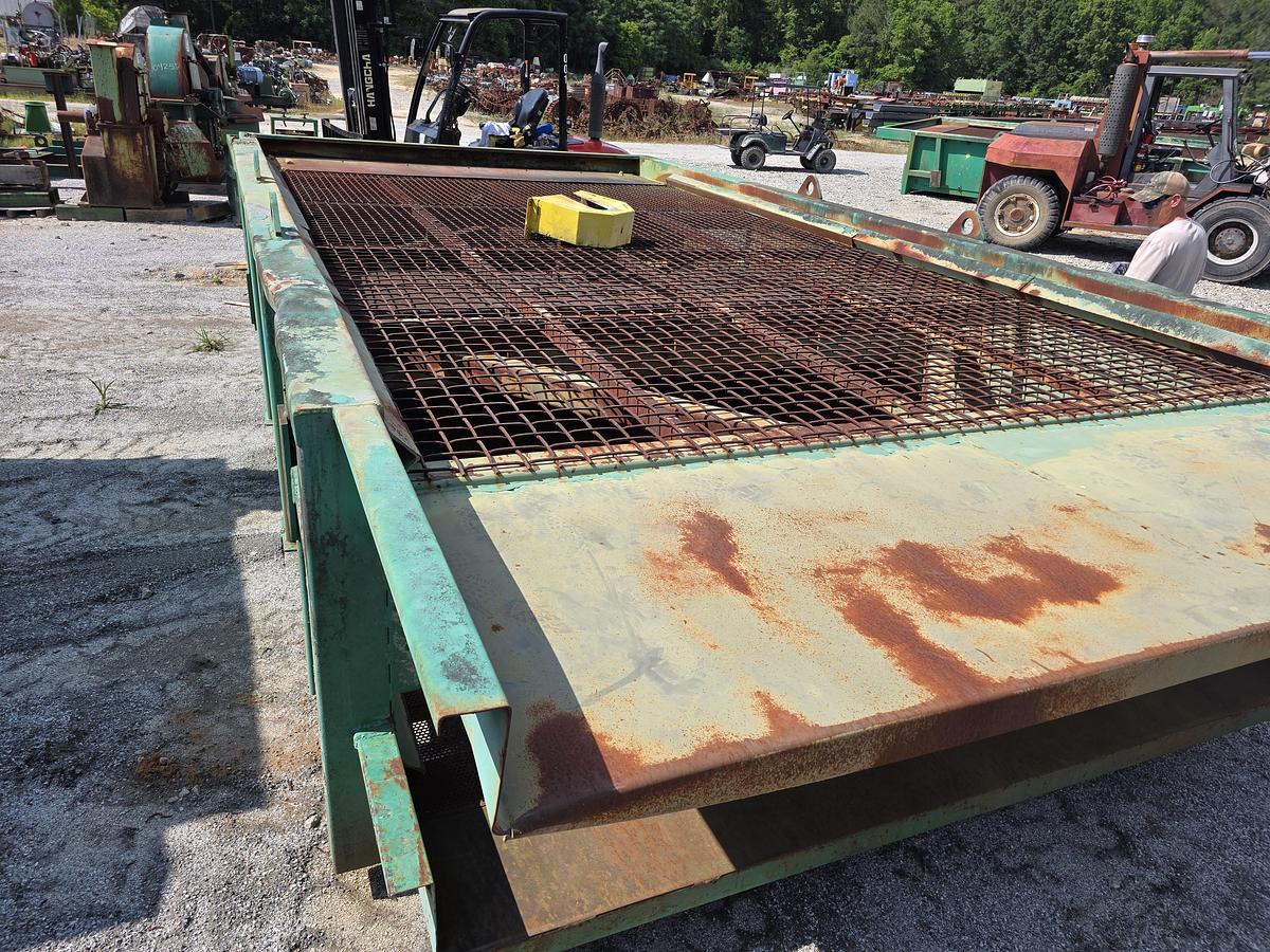 Used BM&M 10 x 20 High Volume Screen