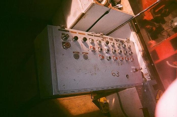 Used Log Merchandiser System