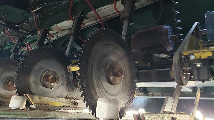 Used C&L Machinery Sawmill Trimmer