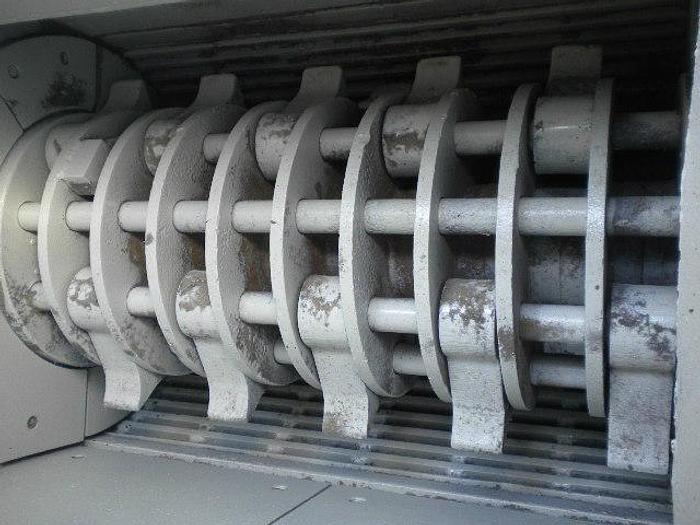 Used JEFFREY 34WB Wood & Bark Hog