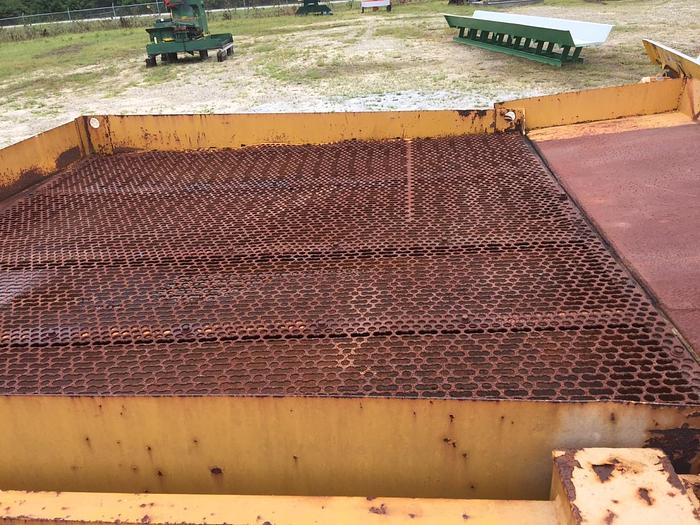 Used FULGHUM 7 x 7 Chip Screen