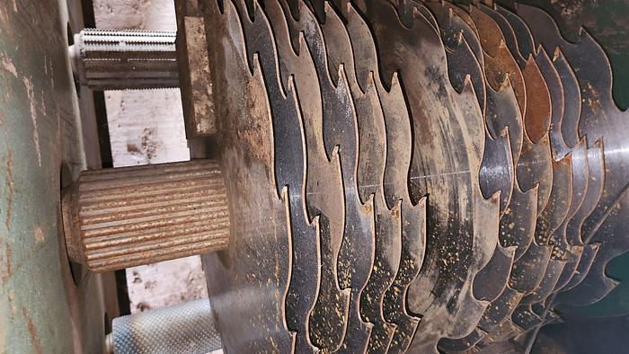 Used Salem 8 x 36 Guided Saw Top Arbor Gang