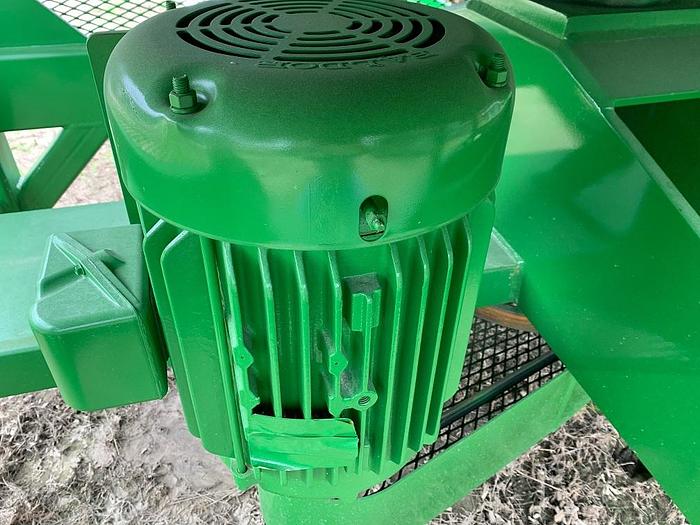 Used NEW Precision 7 x 7 Chip Screen