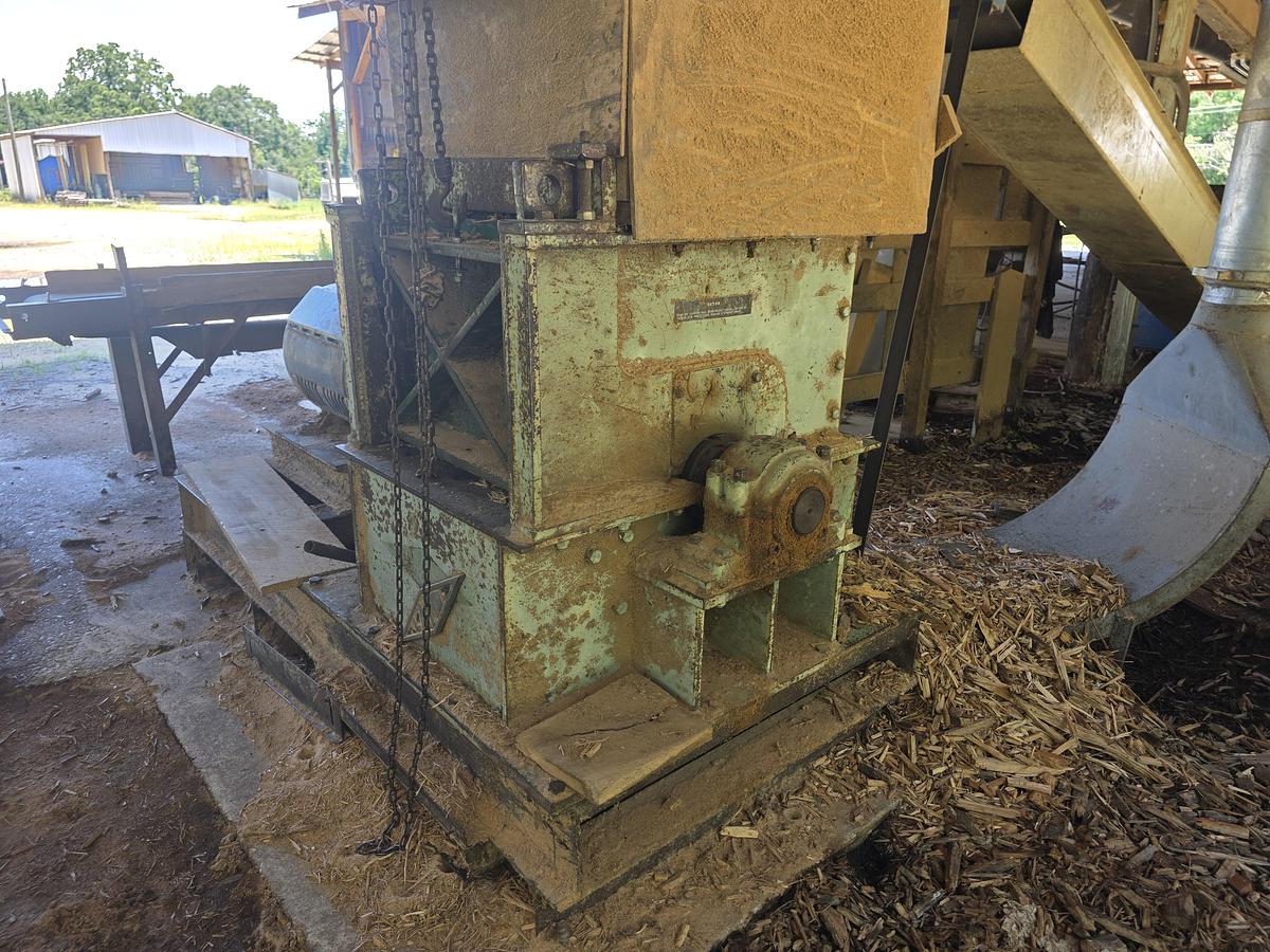 Used LAMB Swing Hammer Hog