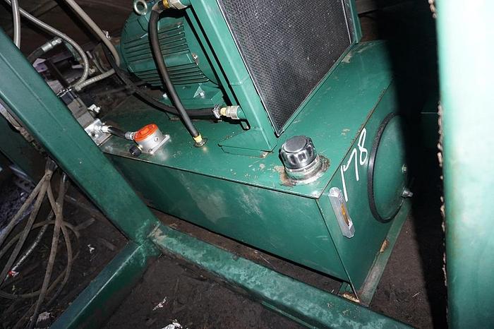 Used 6′ 4 arm tilthoist