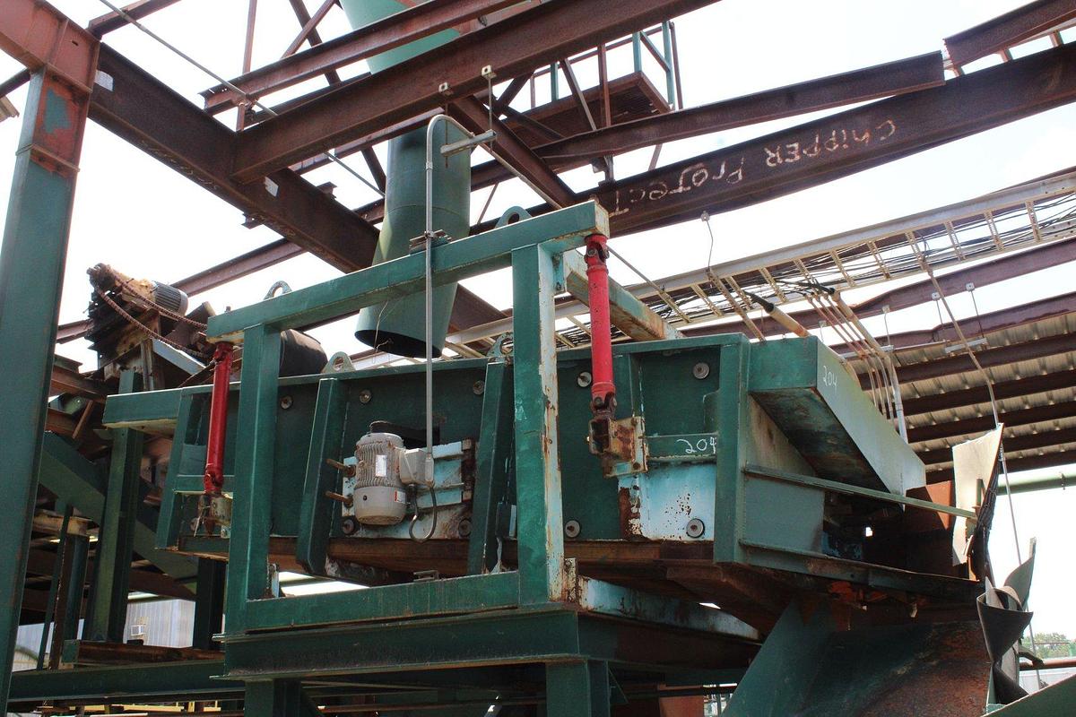 Used BM&M 7' x 9' High Volume Chip Screen