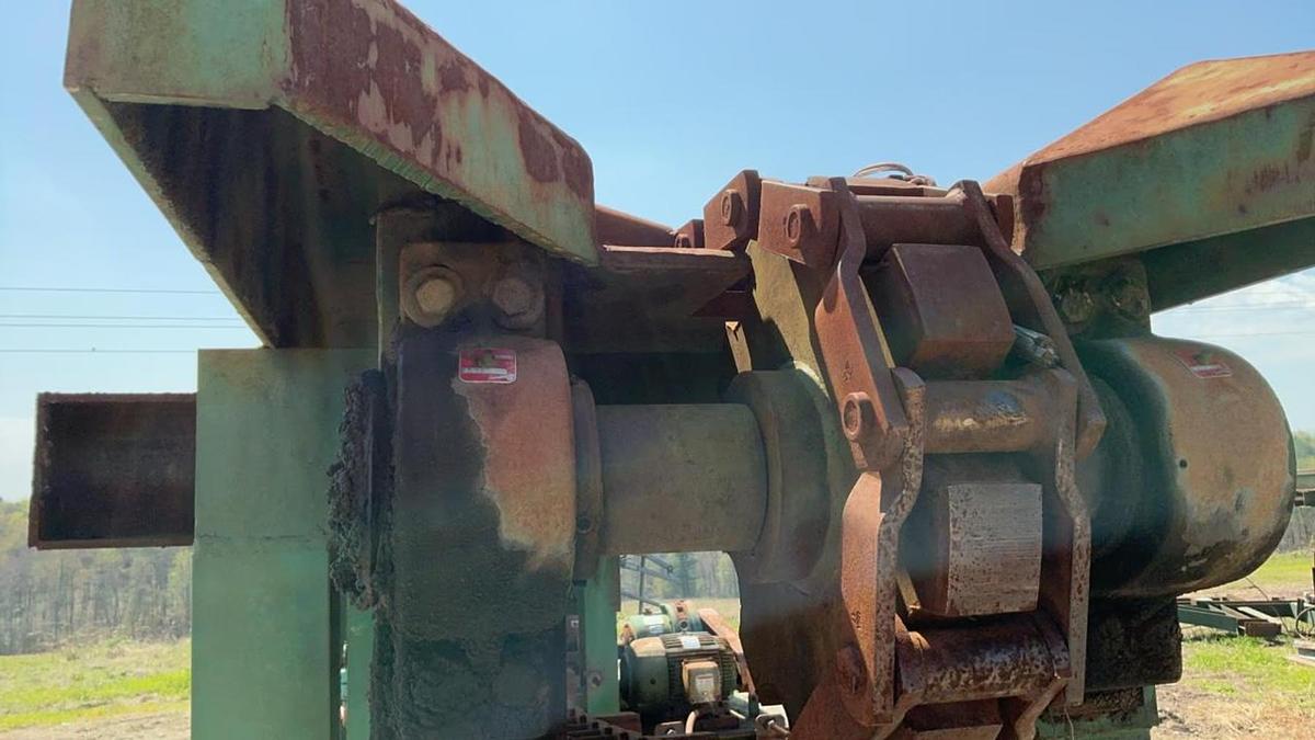 Used Log Trough 40' 