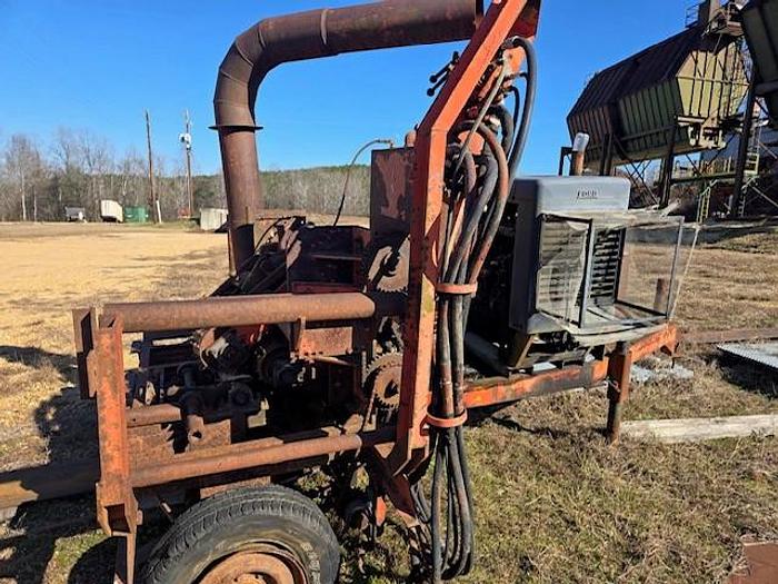 Used Mrbark PS8 pole peeler with Diesel Motor