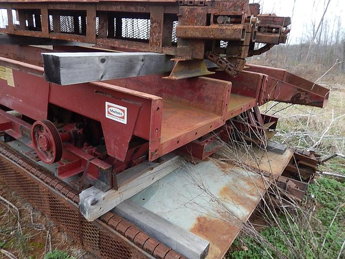 Used MELLOTT 30′ x 24″ Vibrating Conveyor