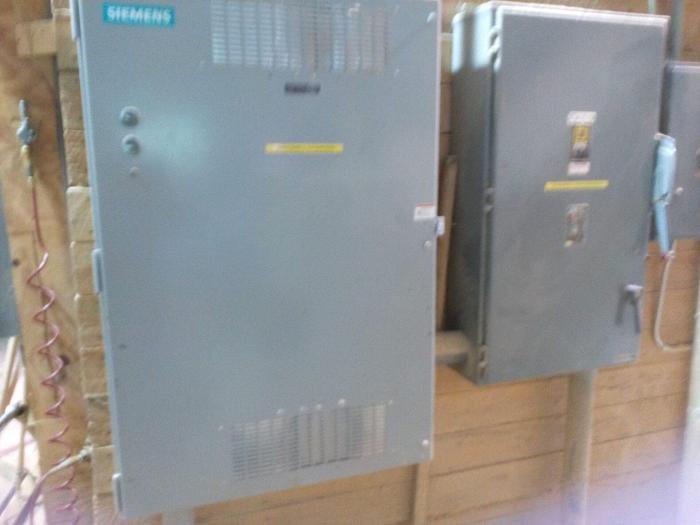 Used McDONOUGH 7′ right hand band headrig.