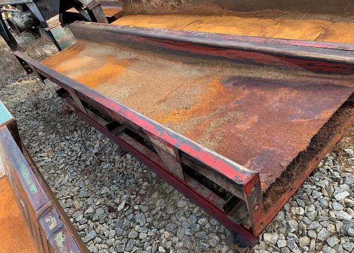 Used MELLOTT 23' x 24" Vibrating Conveyor