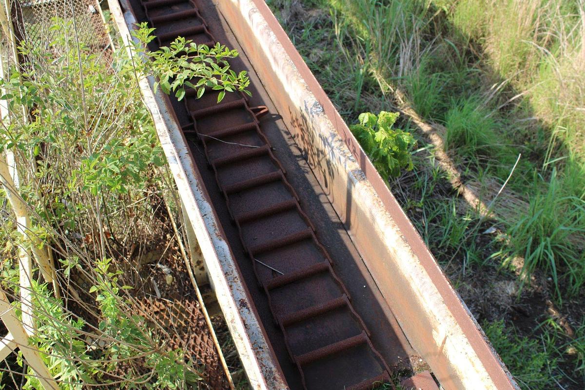 Used Drag Chain Waste Conveyor 20" x 60'