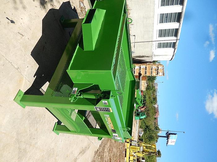 Used NEW PRECISION 6 x 6 Chip Screen