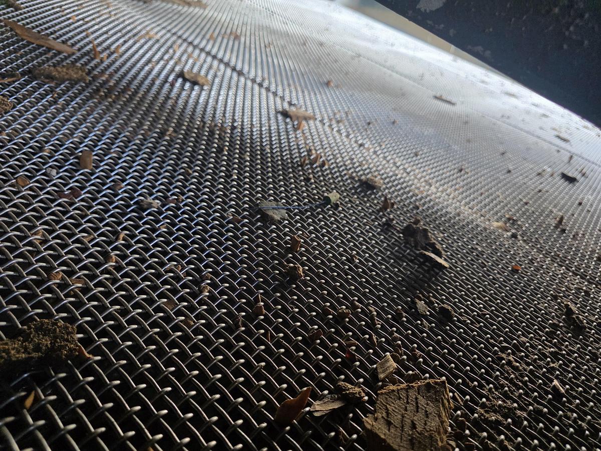 Used BM&M Counterflow Chop Screen