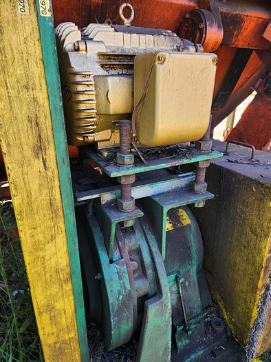 Used 2018 Comact Wave Feeder