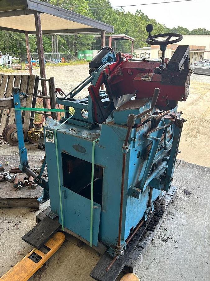 Used ARMSTRONG #4 RH Bandsaw Sharpener