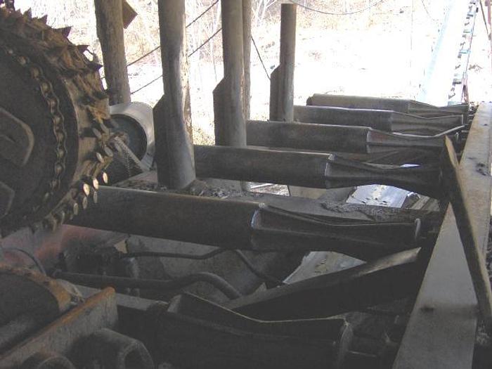 Used Morbark C-16 Pole Peeler