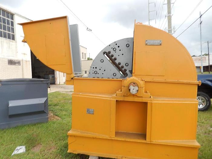 Used 66″ FULGHUM Chipper