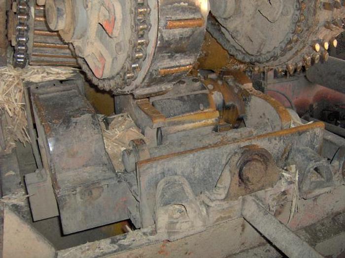 Used Morbark C-16 Pole Peeler