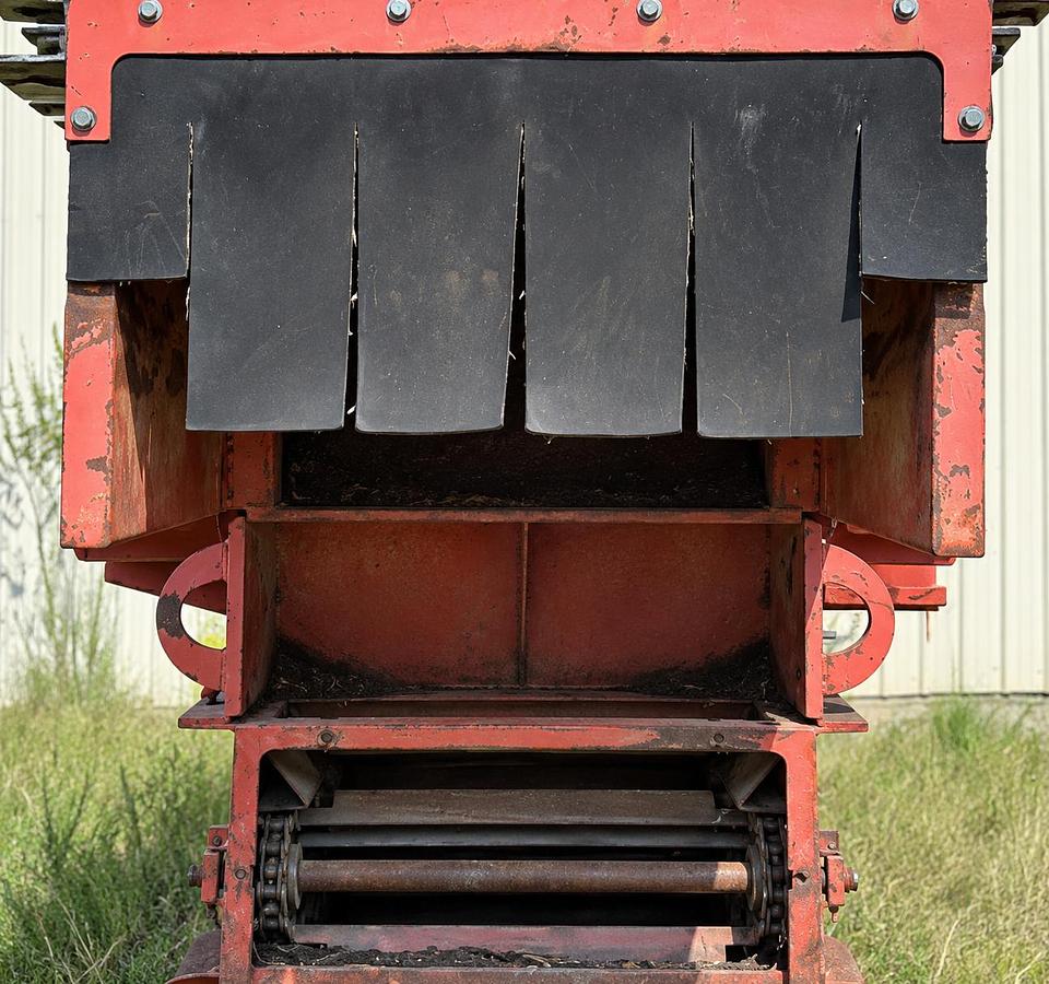 Used MORBARK HD 30 Horizontal Hog