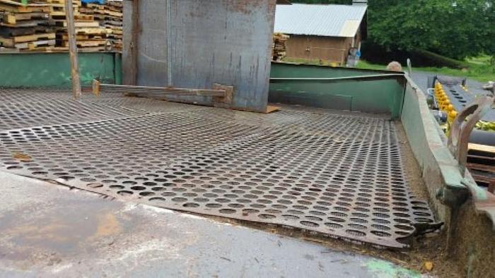 Used PRECISION 10 x 10 Chip Screen