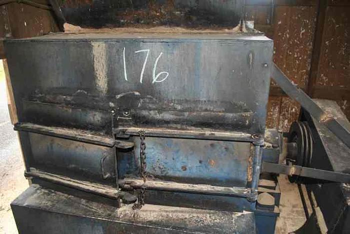 Used JEFFREY 55 WB Wood & Bark Hog