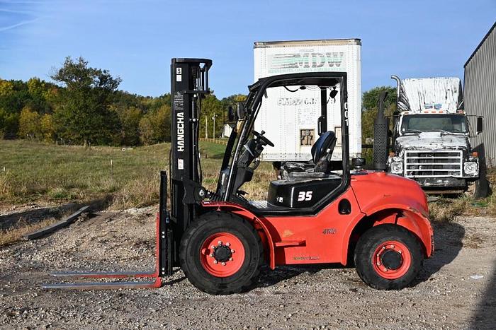 Used Hangcha 4WD Forklift