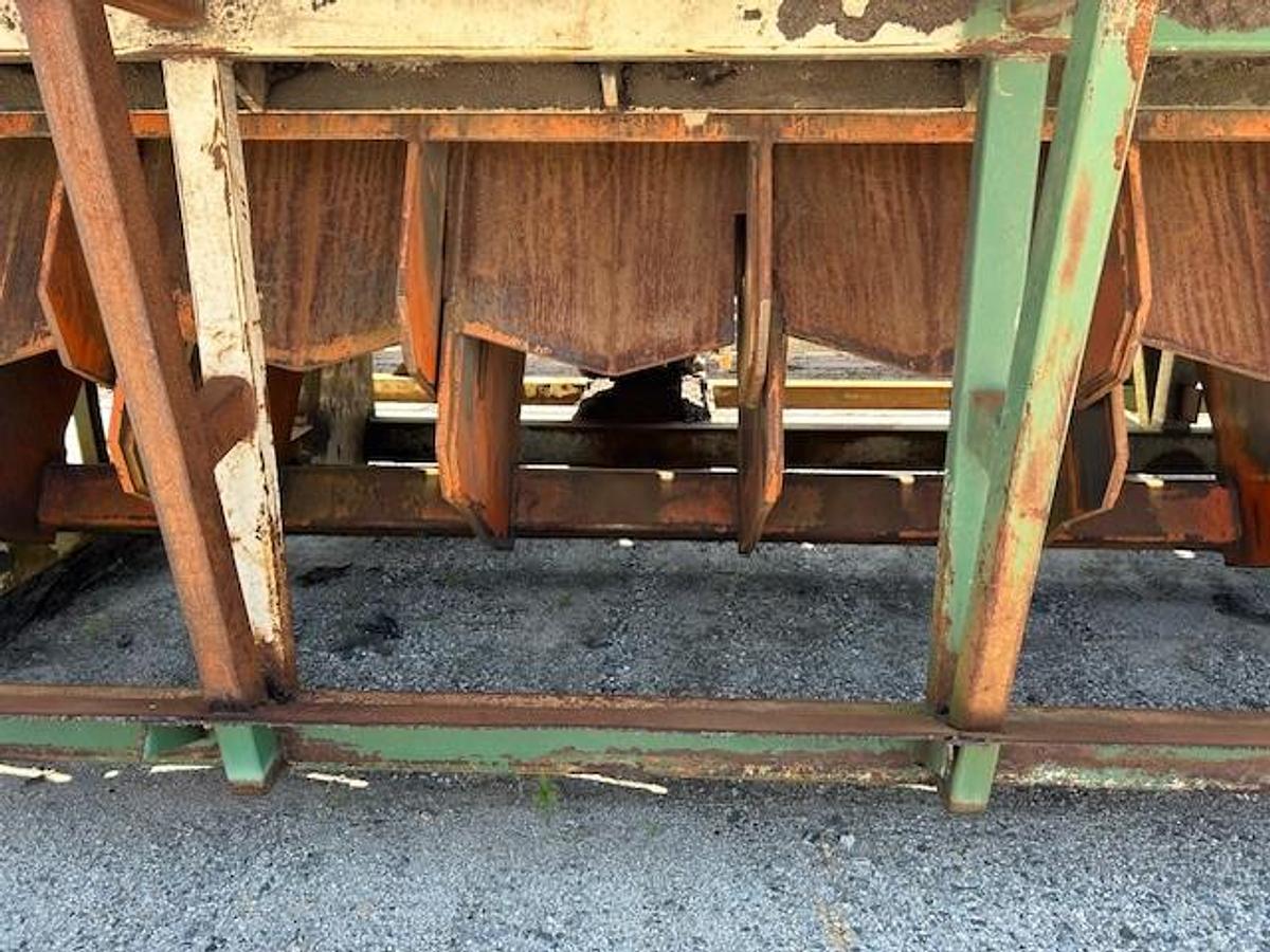 Used Comact Step Feeder Model 1005-0