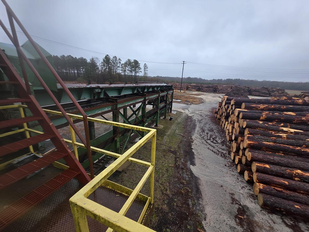 Used 54' Log Trough with double 132 chain